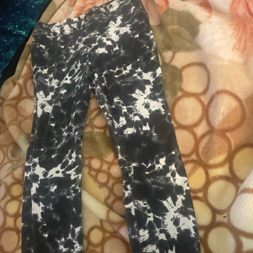 Black and White Tie-Dye Pants